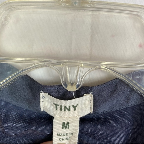 Anthropologie Tiny M Medium Sleeveless Top Tank Button Sequin Velvet Blue Flaw - Picture 6 of 10